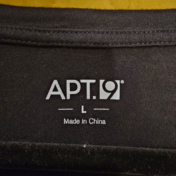 Top - Picture 3 of 5